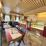 Dreischlaeger Hof 3*