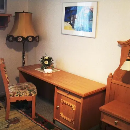 Dreischlaeger Hof Szálloda 3*