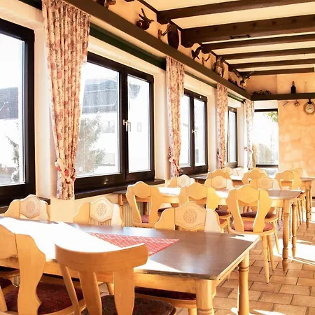 Dreischlaeger Hof 3*