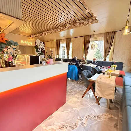 Dreischlaeger Hof 3* Neustadt (Wied)