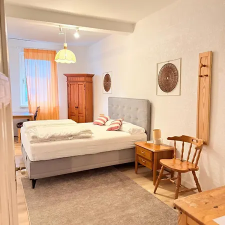 מלון Dreischlaeger Hof Neustadt (Wied)