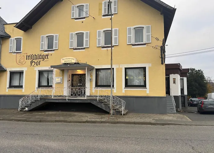 Dreischlaeger Hof 3*